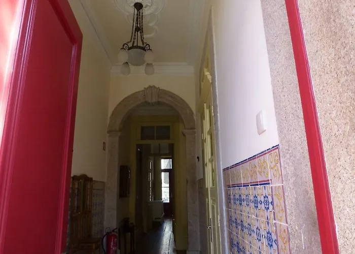 Canvas Atelier Hostel